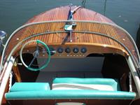 Riva Artison boat charter