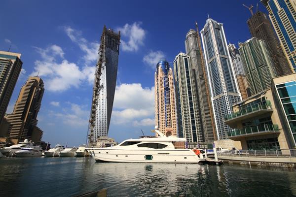 amwaj al bahar boat and yachts chartering