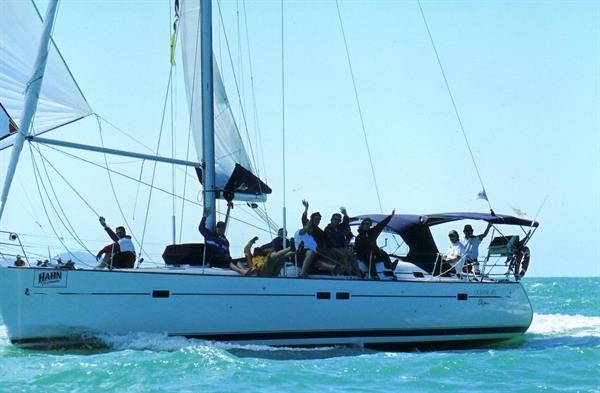 lake macquarie yacht hire