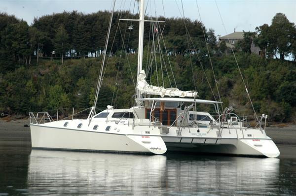 yacht charter chile